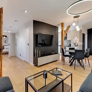Apartament Grunwaldzka Attic By Downtown, Gdańsk